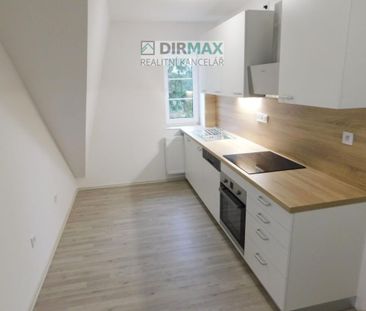 Pronájem bytu 2+1 60 m2 - Fotografie 4