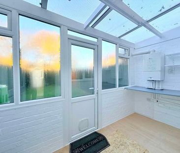 Rosewood Gardens, Marchwood, SO40 - Photo 4