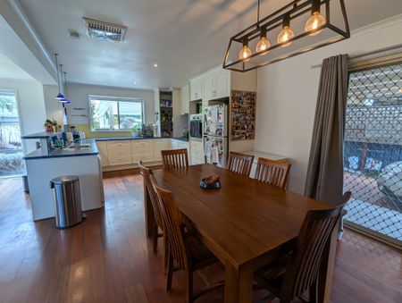 Sunshine West - Photo 5