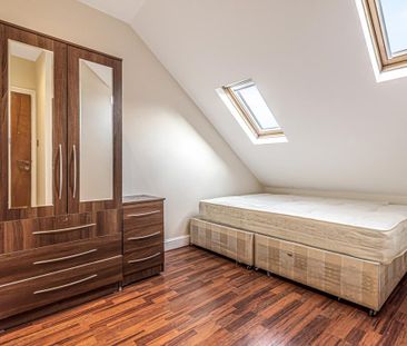 Morden Road, London SW19 - Photo 4