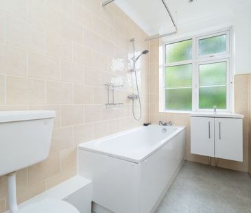 2 bedroom flat to rent, - Photo 5
