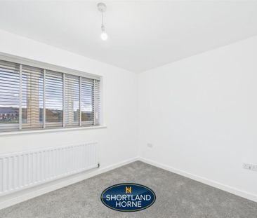 2 bedroom semi-detached house to rent - Photo 6