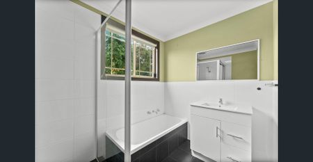 2 Bedroom Townhouse in Central Location - Photo 3