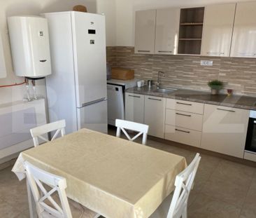 Casa pe parter, 2 dormitoare, 65 mp, teren 250 mp, zona Simn - Photo 5