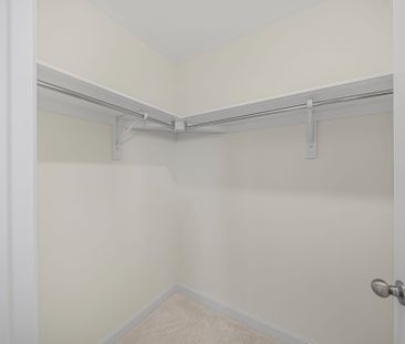 For Lease - 93 Royal Oak Crescent, Loyalist, Ontario - Photo 4