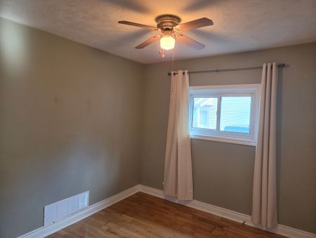 For Lease - 771 Third Avenue, Georgina, Ontario - Photo 3