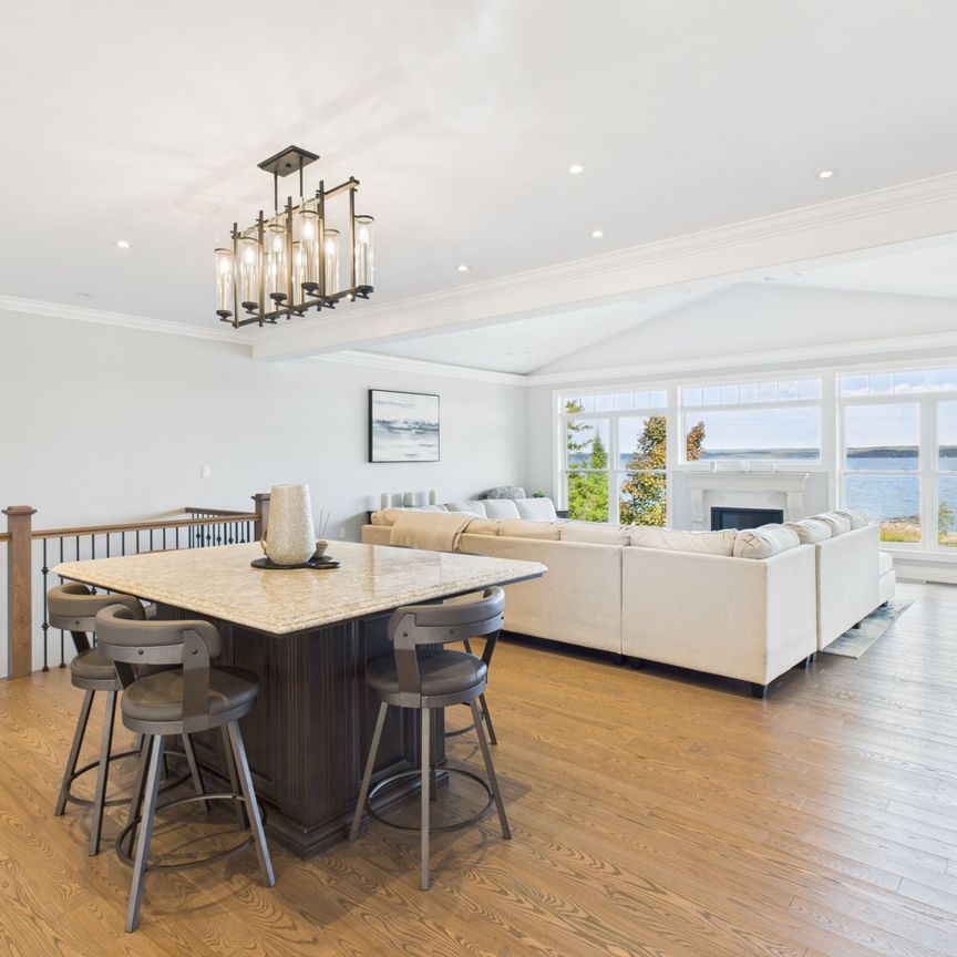 For Lease - 197 Balmy Beach Road, Georgian Bluffs, Ontario - Photo 1