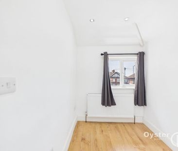 4 bedroom semi-detached house to rent - Photo 1