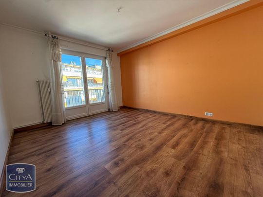 Location Appartement 4 pièces 96m² LIMOGES 87000 - Photo 1