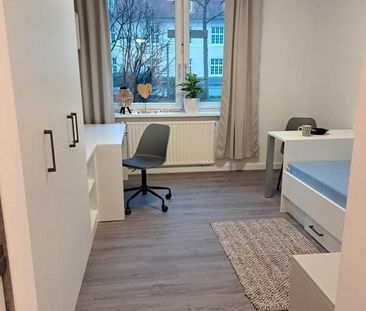 Charmantes 1-Zimmer-Studentenapartment in Hamburg mit Balkon NUR FÜ... - Foto 1