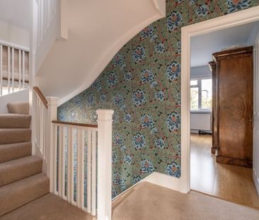 5 bedroom detached house to rent - Photo 4