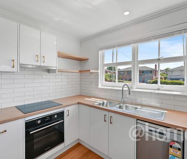 Light and Airy on Lantana - Photo 6