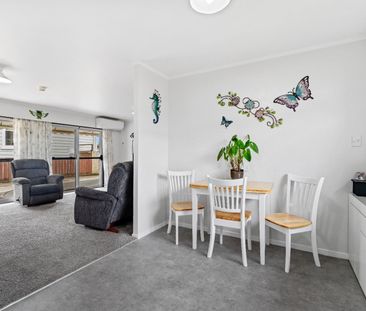 Two Bedroom on Woodhill - Photo 1