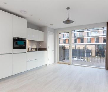 Studio to rent - Photo 3