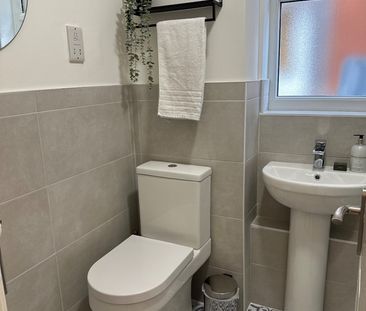 1 Bed Flat, Captains Place, SO14 - Photo 3