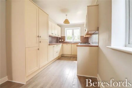 Essex, CM22, New Road, Elsenham - Photo 4