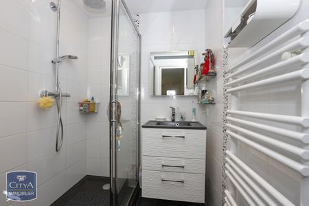 Location Appartement 3 pièces 60m² TOURS 37100 - Photo 4