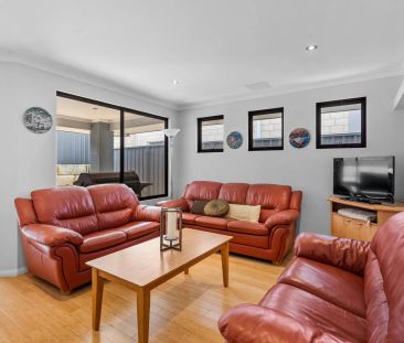 Relaxed Coastal Living in a Sought-After Location - Photo 4