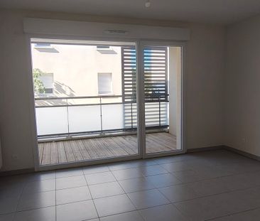 Location Appartement 2 pièces 42m² AUCAMVILLE 31140 - Photo 5