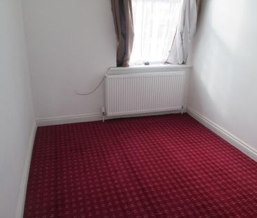 6 bedroom terraced house to rent - Photo 2