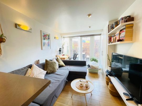 1 bedroom apartment to rent - Photo 1