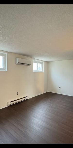 For Lease - 29 Wellington Street Unit# Bsmt, Oshawa, Ontario - Photo 1