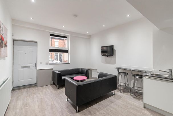 Stratford Road, Newcastle Upon Tyne - Photo 1