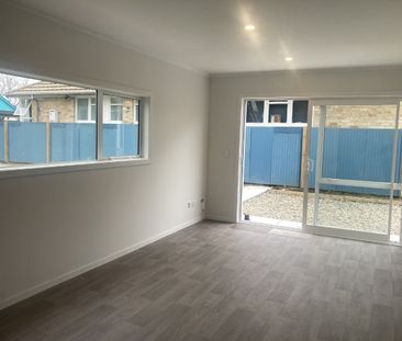 This near new, two bedroom home is tucked down a long driveway, sur... - Photo 1