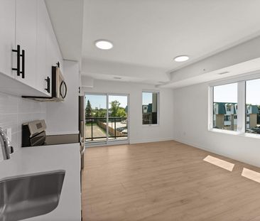 Welcome to an exclusive community in Brockville! - Photo 1