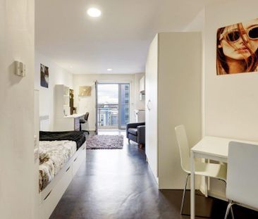 Studio to rent - Photo 6