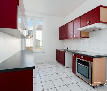 Location Appartement 4 pièces 104m² VICHY 03200 - Photo 6