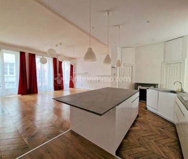 Location Appartement 4 pièces 131 m2 à Clermont-Ferrand - Photo 3