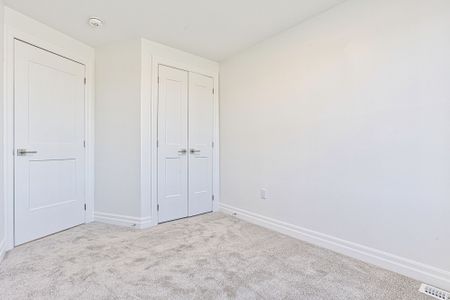 For Lease - 7497 Marvel Drive Unit# Upper, Niagara Falls, Ontario - Photo 2