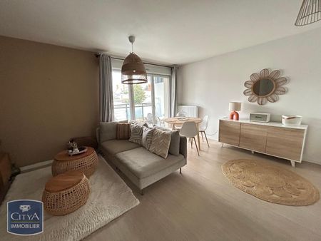 Location Appartement 3 pièces 59m² JOUE LES TOURS 37300 - Photo 2