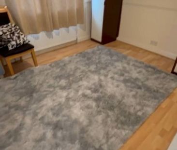 Room to let in shared house- Dagenham - Photo 2