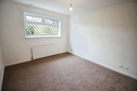 Cherrywood Gardens, Leeds - Photo 5