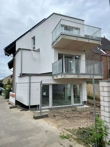 Lichtdurchflutete Dachgeschosswohnung mit Balkon: Erstbezug nach Erweiterung - Foto 2