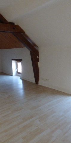 Location Appartement 1 pièce 25m² GANNAT 03800 - Photo 1