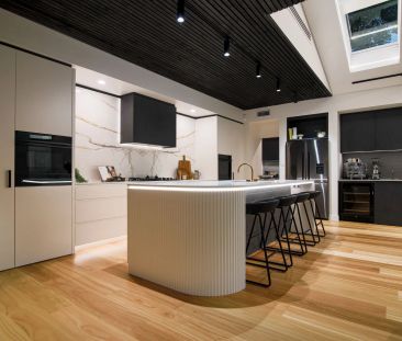 Immaculate Home In Convenient Location! - Photo 6