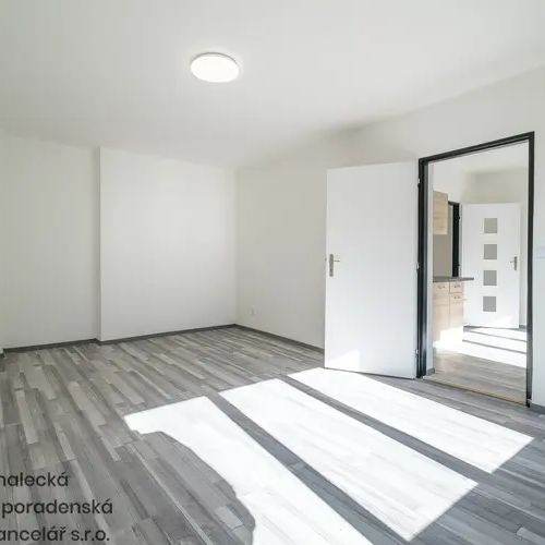 Pronájem bytu 1+1, Střekov, Ústí nad Labem - Фото 1