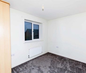 2 bedroom semi-detached house to rent - Photo 3