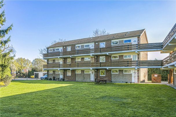 New Court, Addlestone, Surrey, KT15 2EE - Photo 1