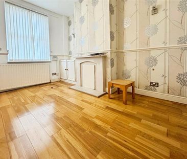 3 bedroom terraced house to rent - Photo 6