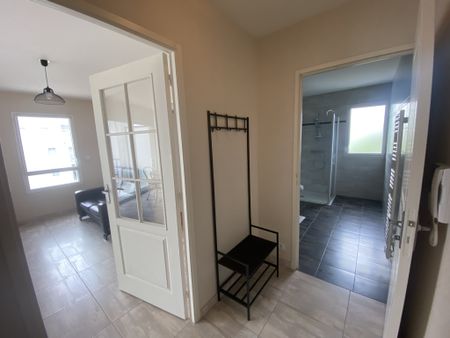 A LOUER APPARTEMENT MEUBLÉ ANGERS-JUSTICES - Photo 5