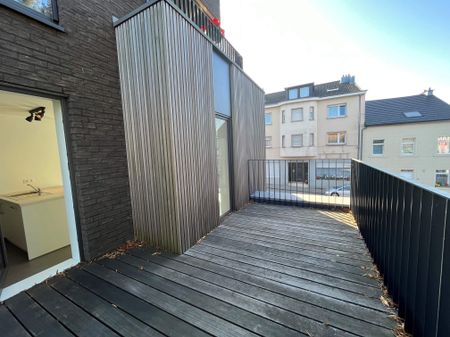 Moderne Wohnung - 2 Schlafzimmer - Terrasse - Photo 3