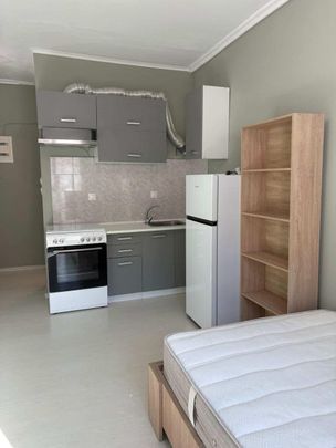 Studio/Γκαρσονιέρα για ενοικίαση Κέντρο (Χαριλάου) - Photo 1