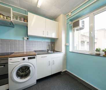 2 bedroom flat to rent - Photo 6