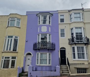 Room in a Shared House, Egremont Place, BN2 - Photo 2
