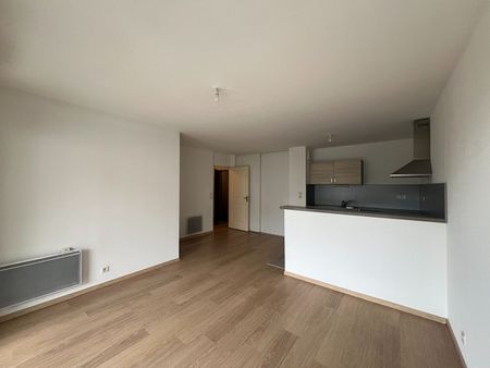 Location Appartement 3 pièces 60m² RENNES 35000 - Photo 2