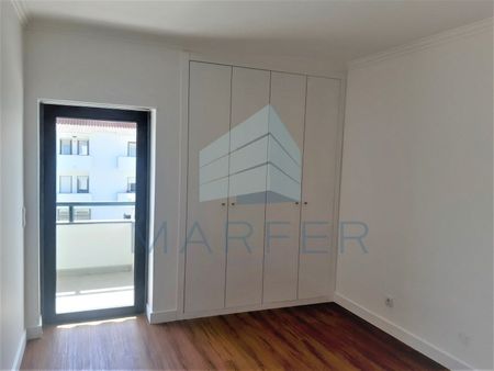 Apartamento T4 em Lisboa - Photo 2